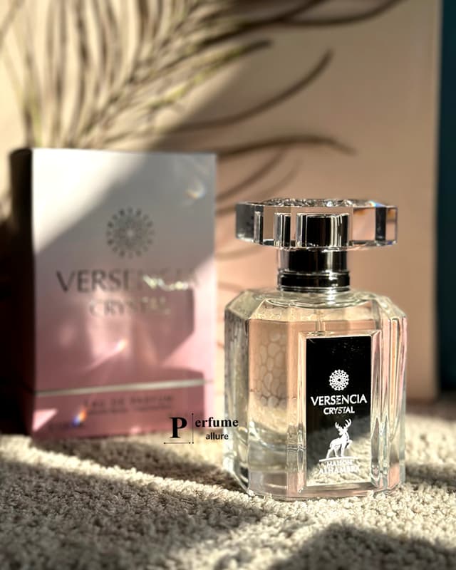 ادکلن ورساچه صورتی برایت کریستال (Versace Bright Crystal)