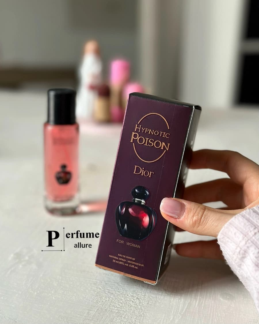 ادکلن مینی دیور پویزن ۳۵ میل (Dior Poison Mini 35ml) ادکلن مینی دیور پویزن ۳۵ میل (Dior Poison Mini 35ml)